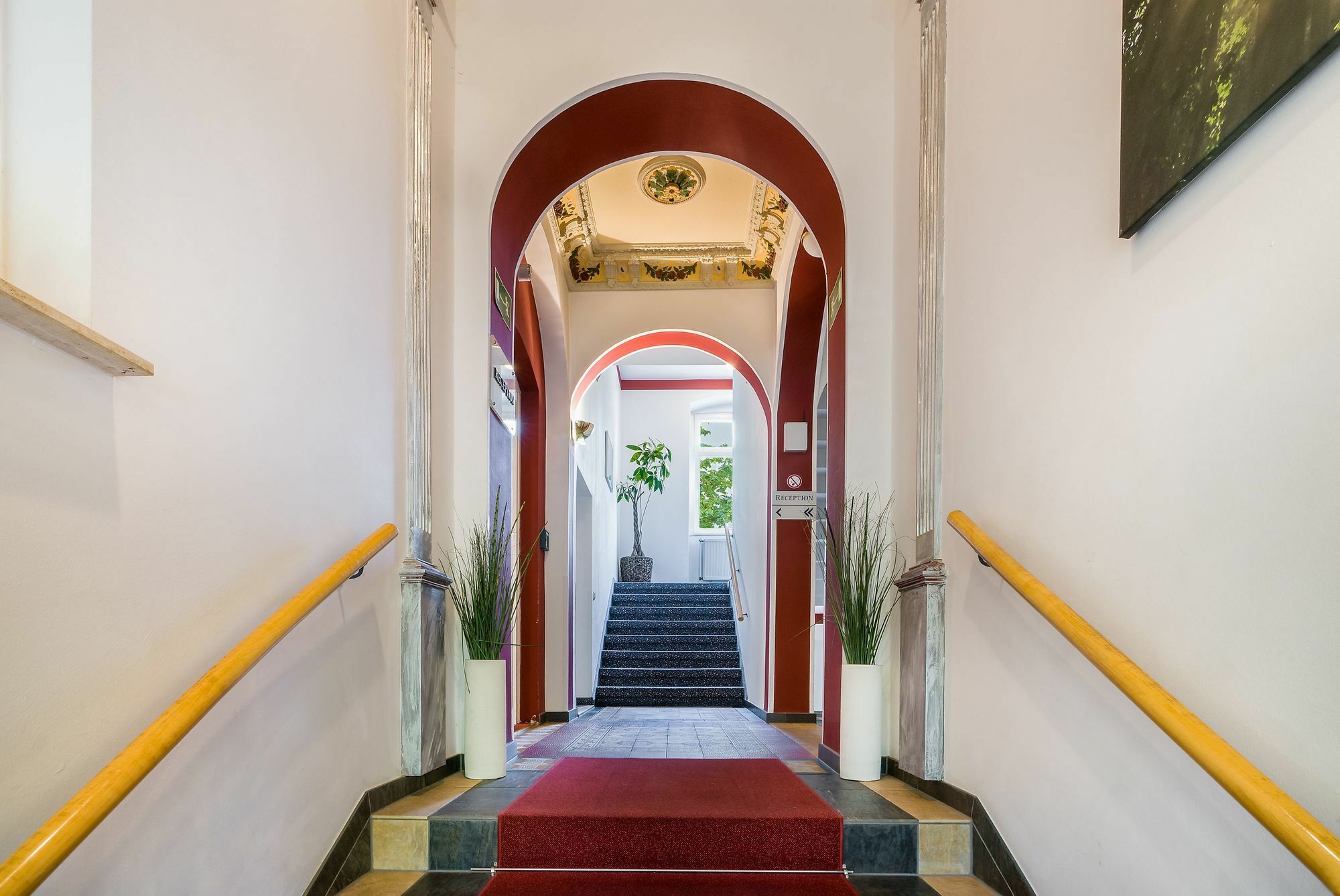 דרזדן Hotel Am Bonhoefferplatz מראה חיצוני תמונה